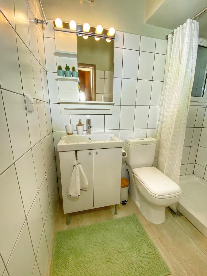 For A Genuine Athenian Homestay! 外观 照片